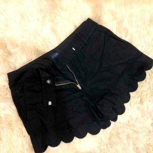 J by J.Crew black linen/ cotton scallop shorts